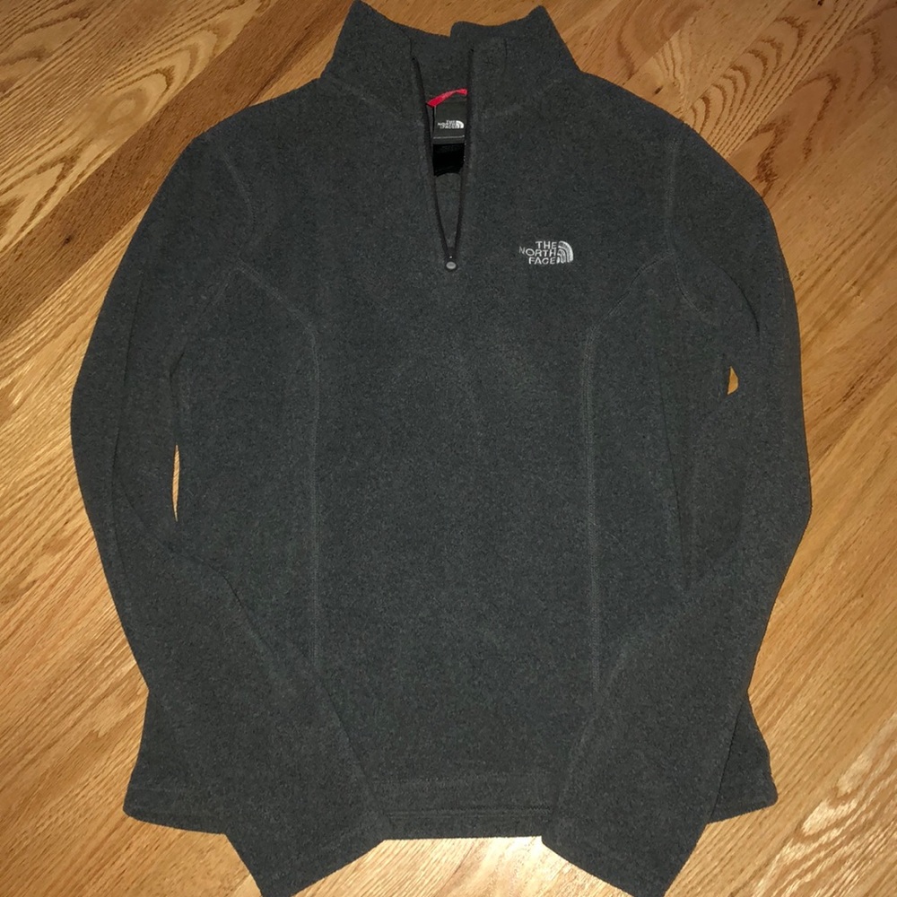 North Face gray fleece quarter zip